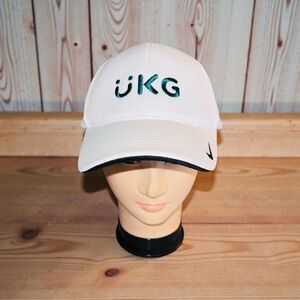 UKG Nike Dry Fit PGA Golf Men’s Fitted M/L  Ball Cap EUC
